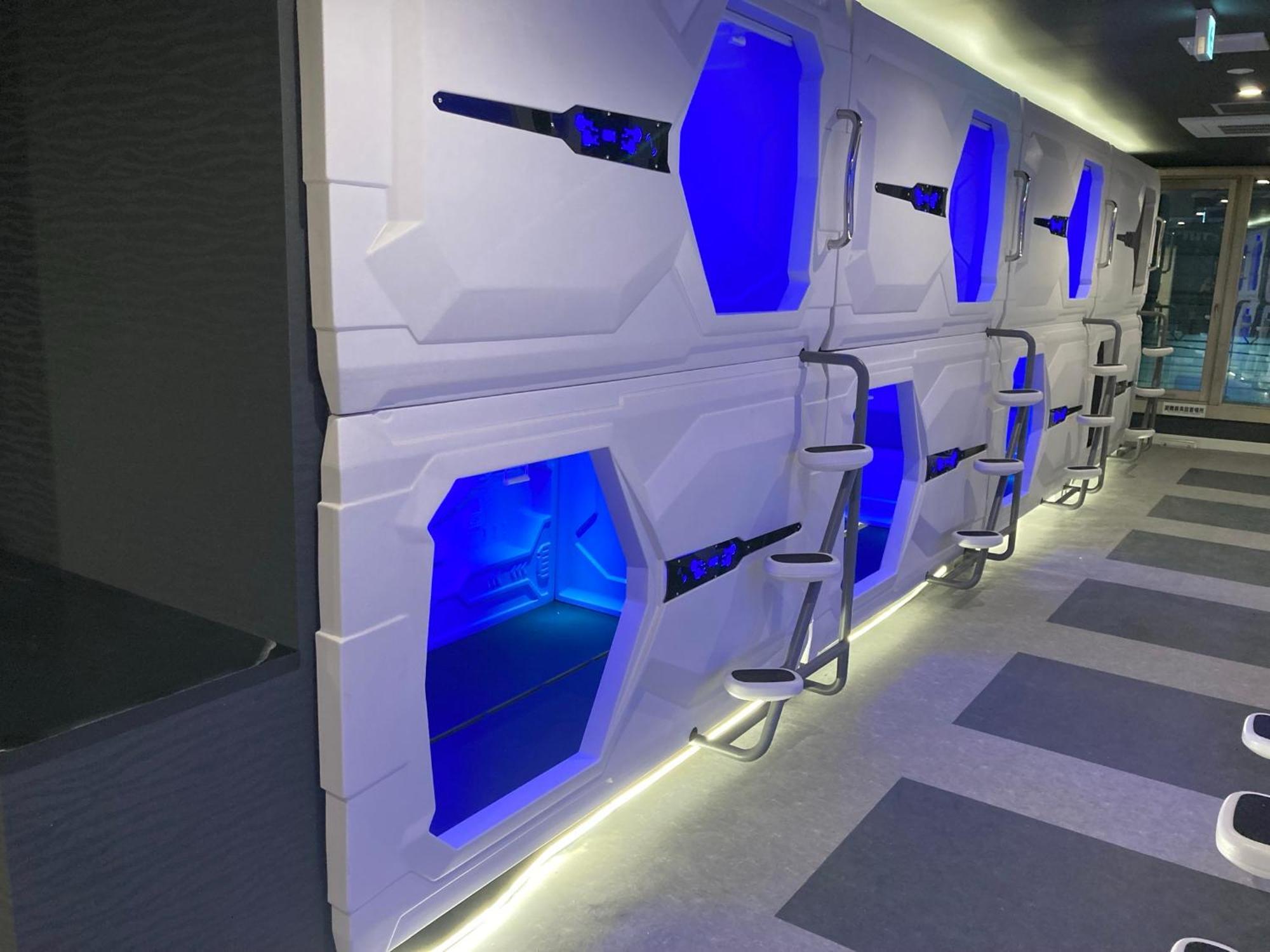 Capsule Hotel נגסקי מראה חיצוני תמונה